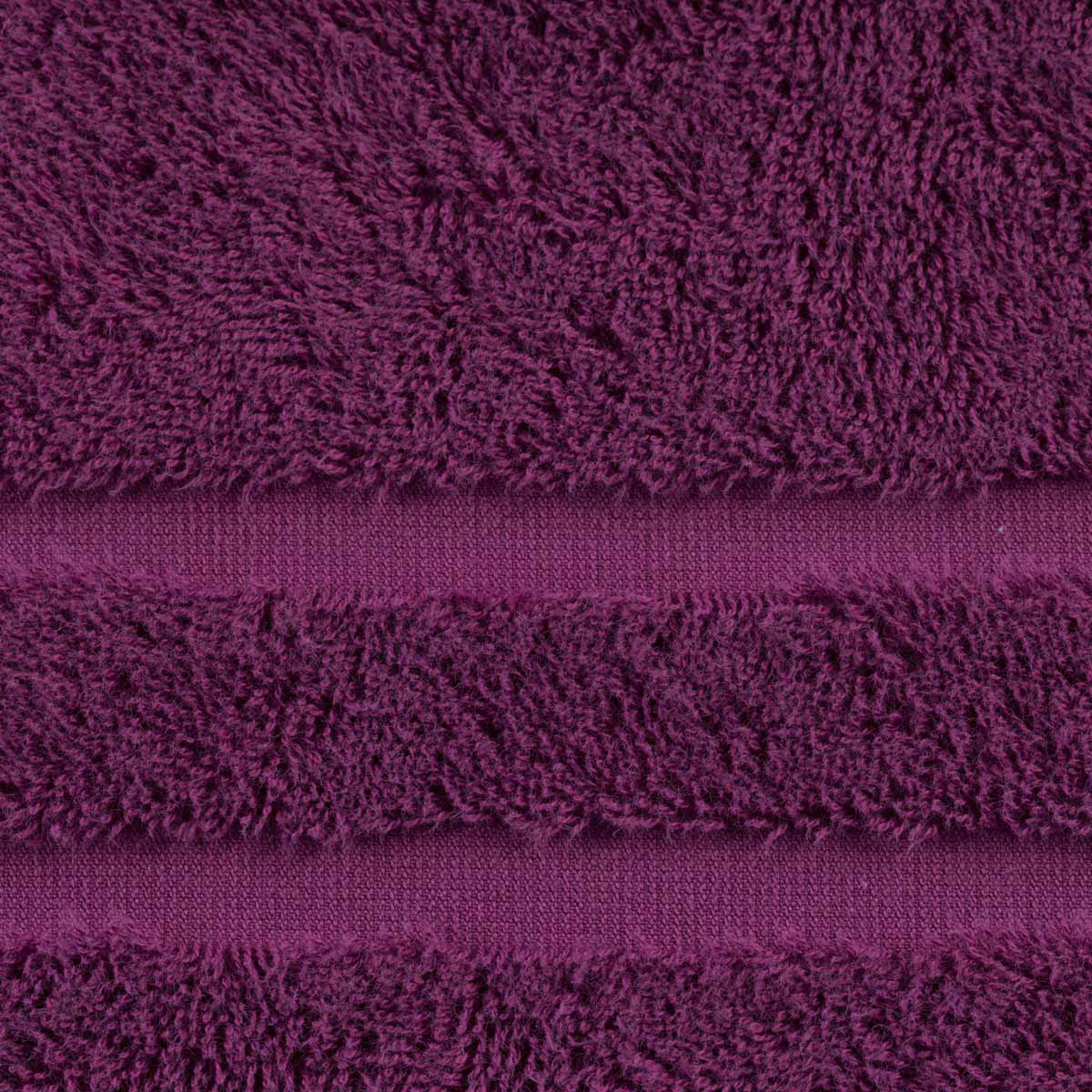 3120127-089 Detailaufnahme Walkfrottier beere Detailaufnahme Portofino mit 2 florlosen Streifen beere