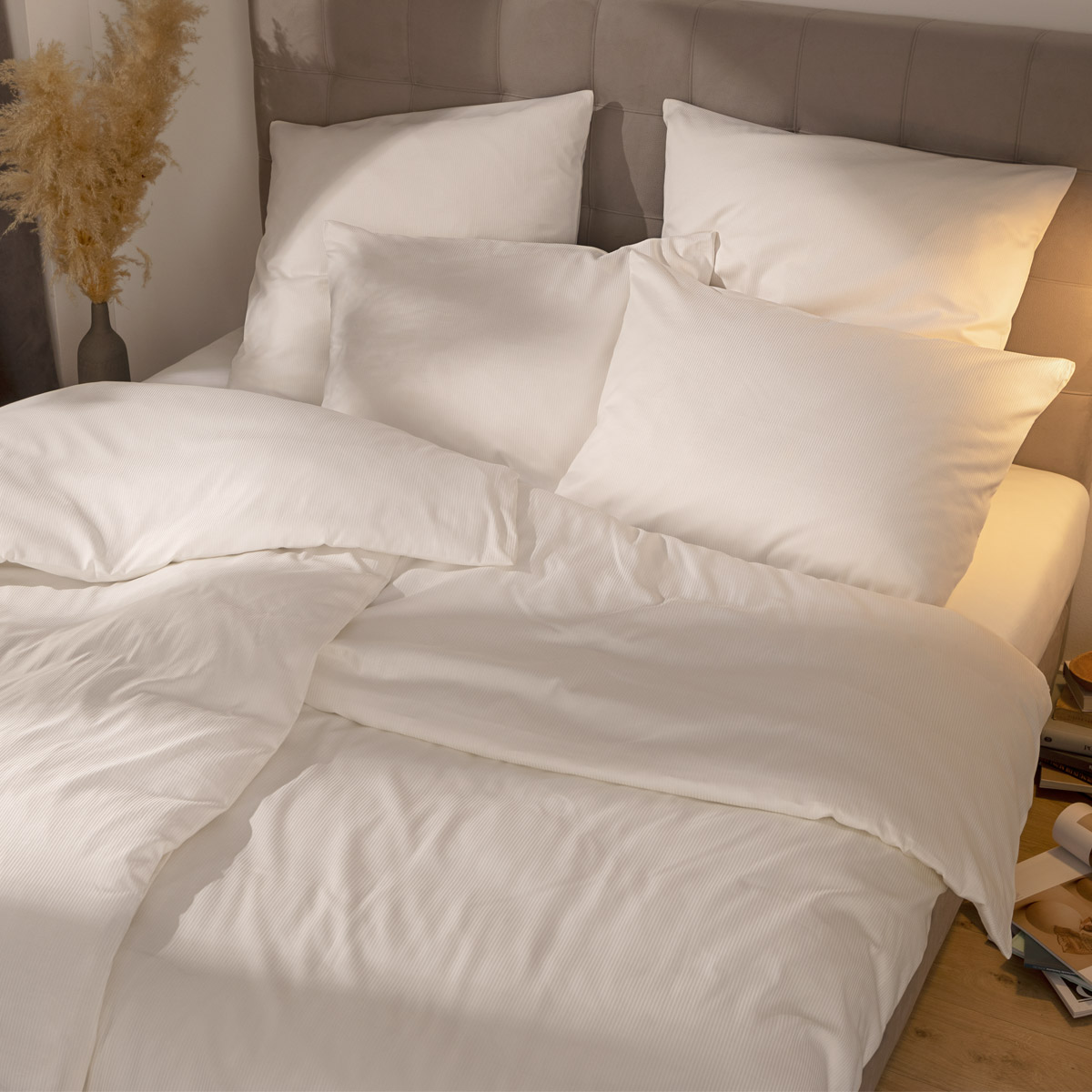 Malaga Satin-Bettwäsche: Hoher Komfort 200x200 champagner