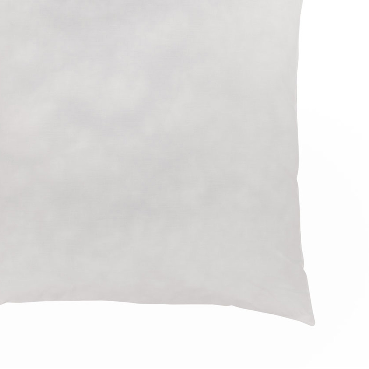 9261075-010-lilja-synthetik-kissen-weiss-ecke-fbf-home Detailaufnahme Kissenecke Lilja weiß